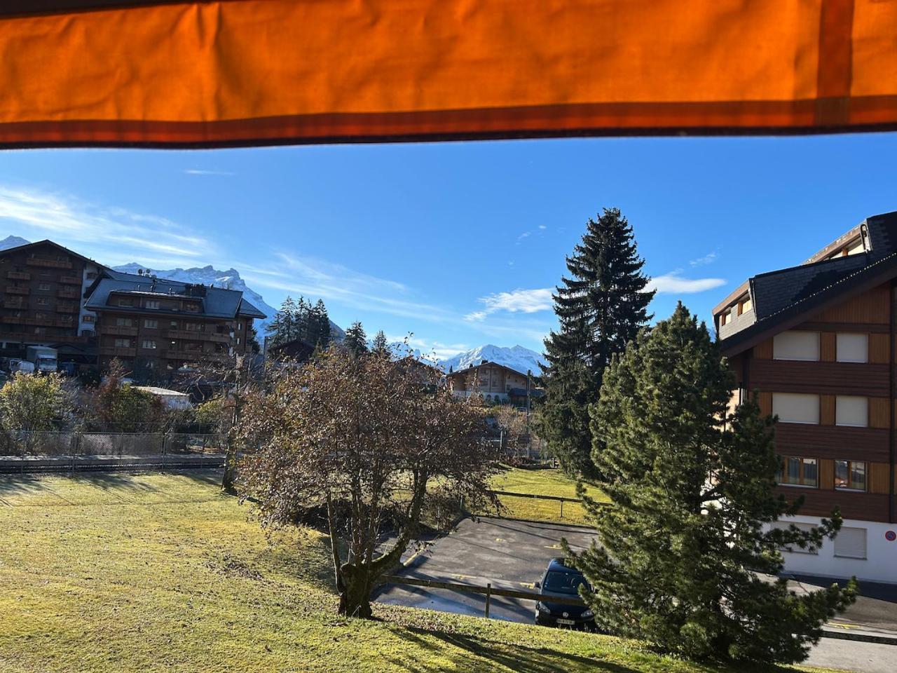 In Sur Ollon, Emeraude, For 2 Only 100m To Bretaye Train